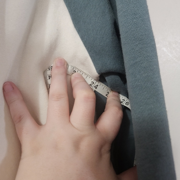 Goodfellow & Co. Men's White and Green Sweater! - Picture 4 of 5